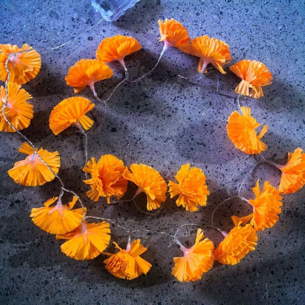 أضواء LED على شكل زهور الماريج - مراجعة Halloween Led String Lights Orange وسعره