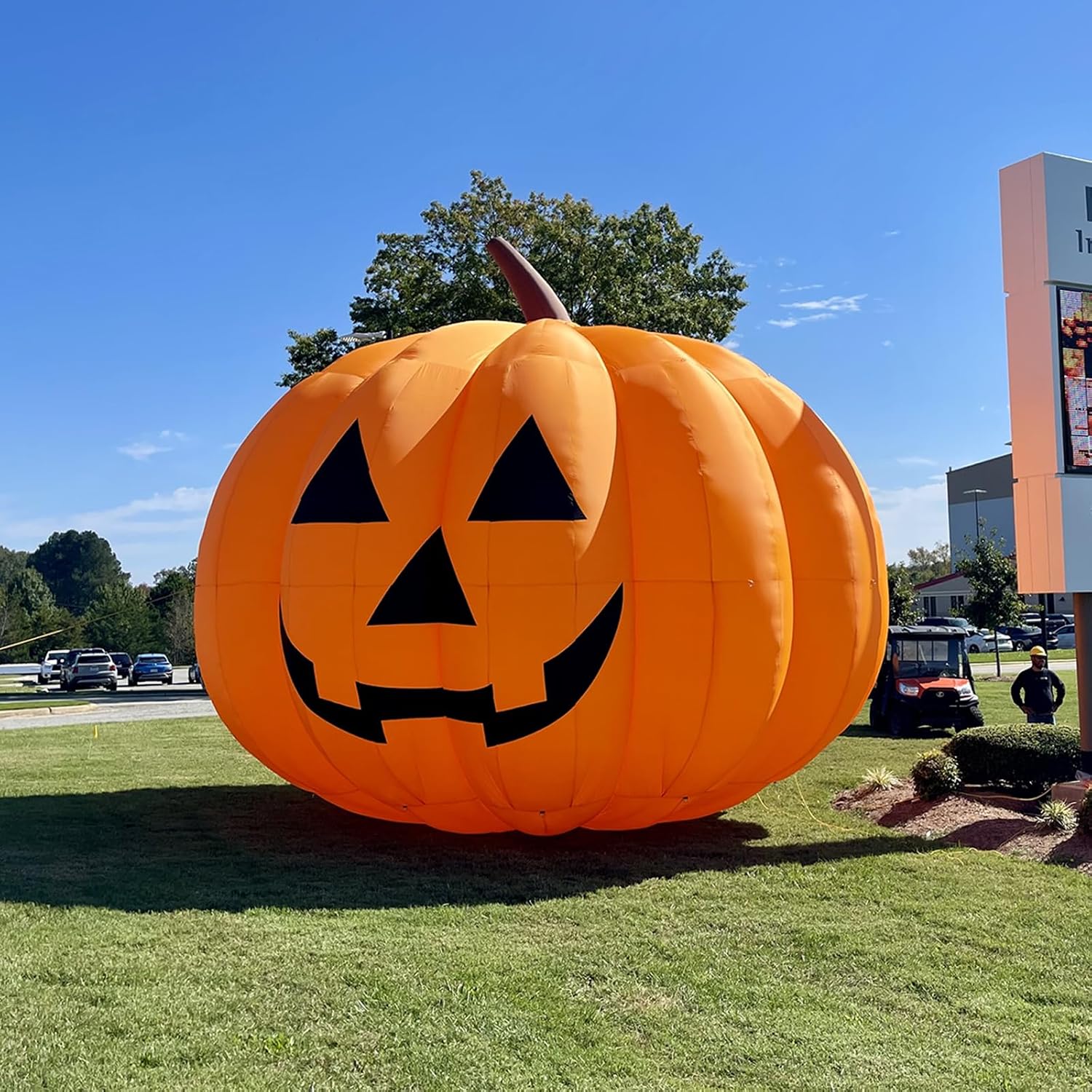 ديكورات قرعية قابلة للنفخ عملا - مراجعة Halloween Pumpkin Decor Led وسعره